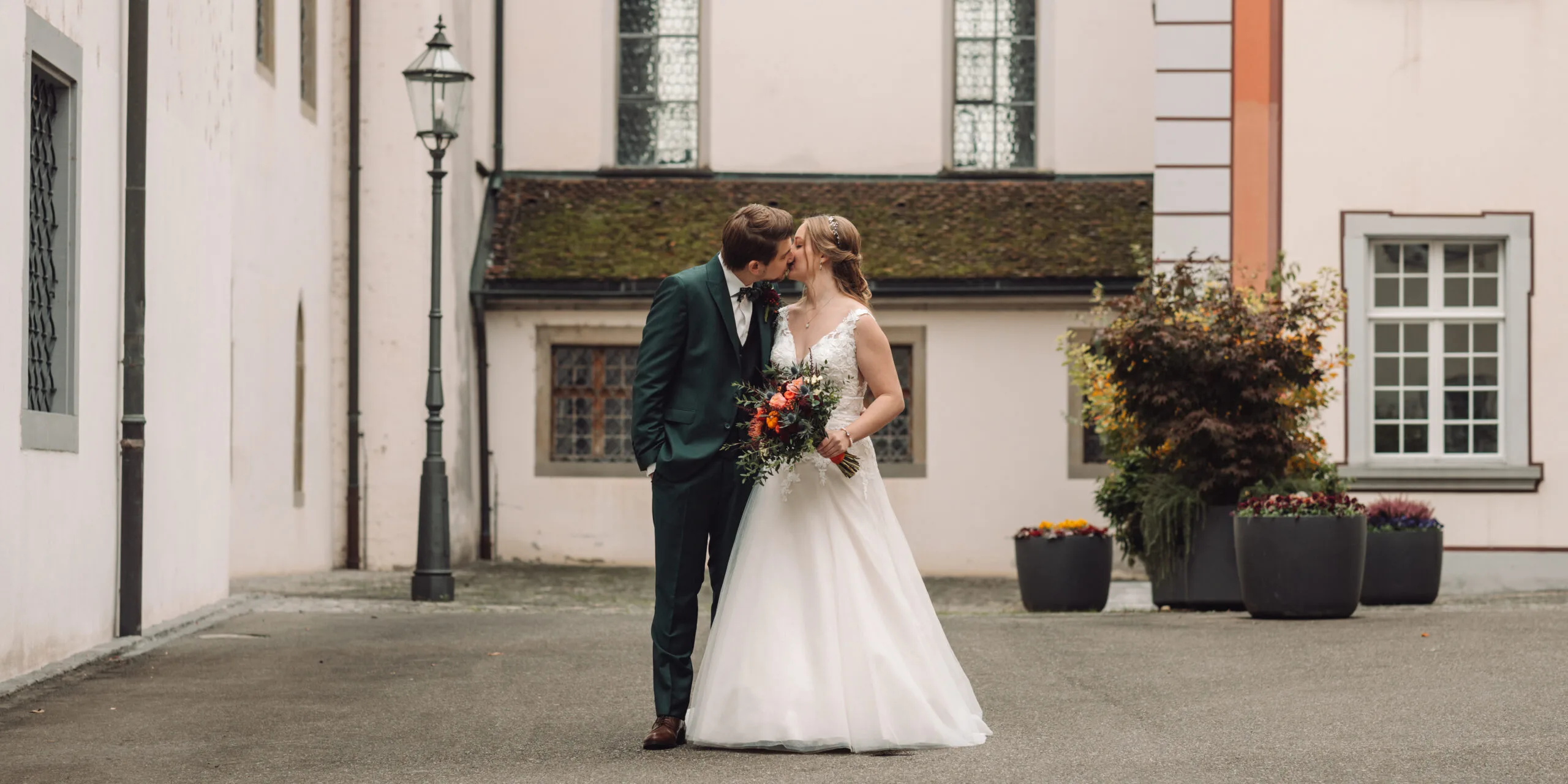 R5C_5909-Edit_Wedding_Tina_Flo